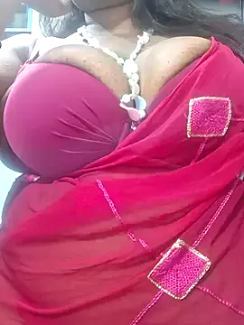 Megu_Melon – webcam model profile photo Image 17