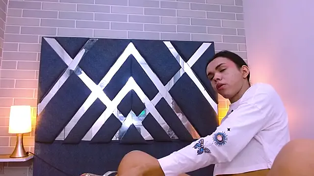 Linbaibai – webcam model profile photo Image 10