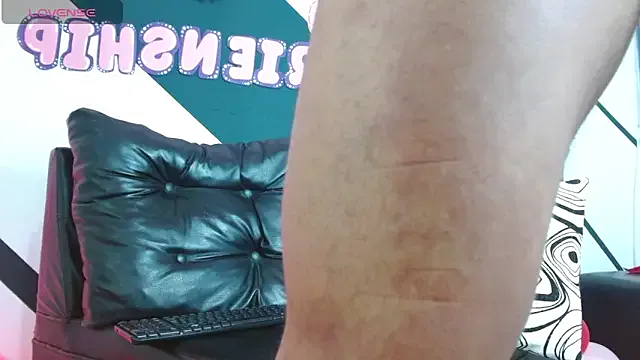 ErosVale – webcam model profile photo Image 3