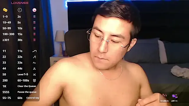 FroggyAnna – webcam model profile photo Image 6