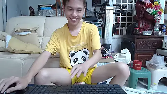 andrewooi – webcam model profile photo