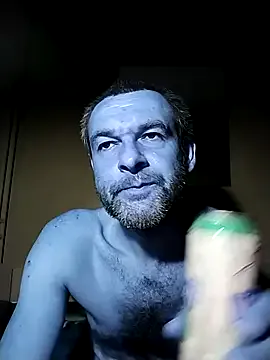 riku38777 – webcam model profile photo Image 16