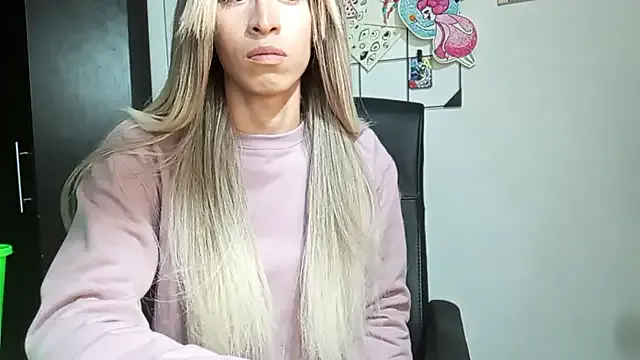 Giusycd – webcam model profile photo Image 11