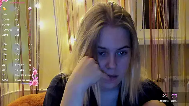  – webcam model profile photo Image 14