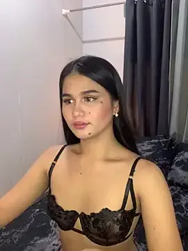 Megu_Melon – webcam model profile photo Image 7