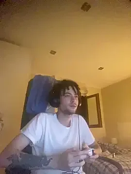 VelvetInferno – webcam model profile photo Image 15