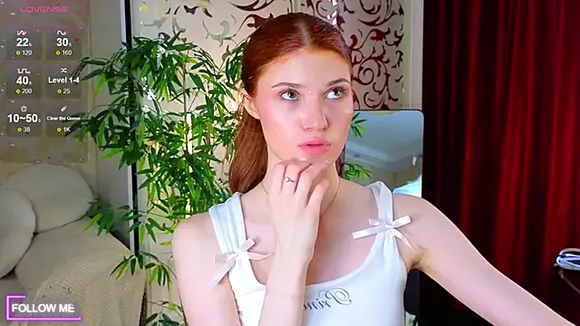 BellaLeen – webcam model profile photo Image 5