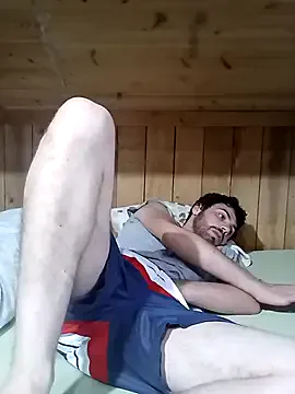roouse – webcam model profile photo Image 13