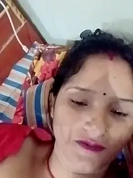 Yui-Ch – webcam model profile photo Image 19