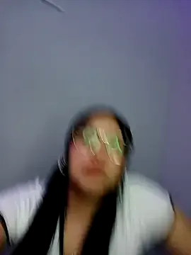 Mia--meow – webcam model profile photo Image 9