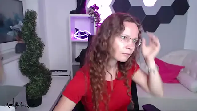AnnikaRose Image 9