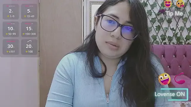 RollingGirls – webcam model profile photo Image 9
