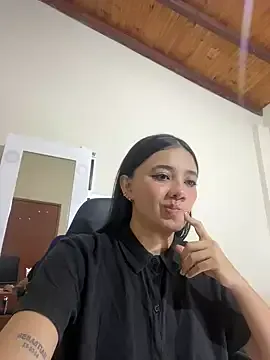 Queen_Shanuu – webcam model profile photo Image 7