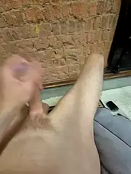 Yui-Ch – webcam model profile photo Image 4