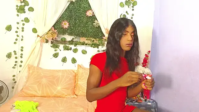 hina_porn – webcam model profile photo Image 6