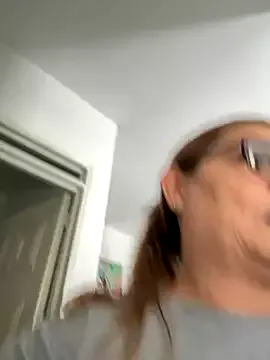 Karen_San_Miguel – webcam model profile photo Image 9