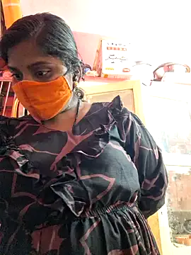 _Alicee_1 – webcam model profile photo Image 6