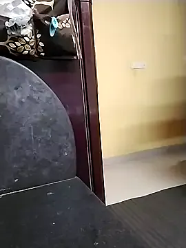 SonY_CaM – webcam model profile photo Image 4