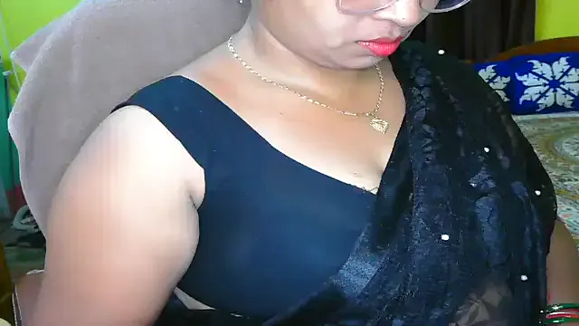 _Alice_1 – webcam model profile photo Image 7
