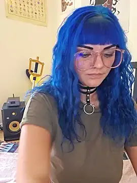 roouse – webcam model profile photo Image 18