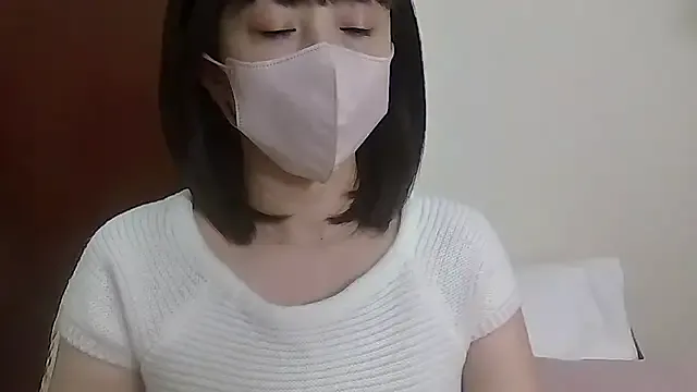 Nonchan_ – webcam model profile photo Image 17