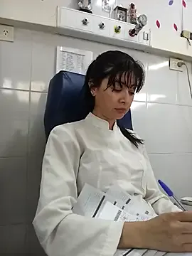 Yui-Ch06 – webcam model profile photo Image 9