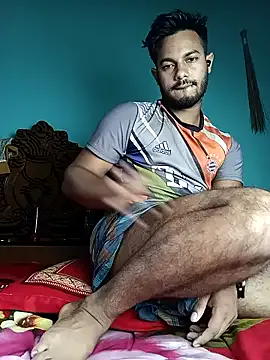 roouse – webcam model profile photo Image 3
