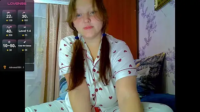 Sierra – webcam model profile photo Image 13