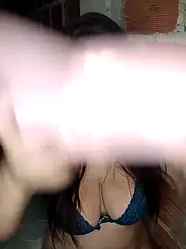 seraphine23 – webcam model profile photo Image 18