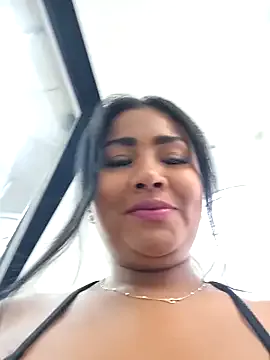 Mia--meow – webcam model profile photo Image 18