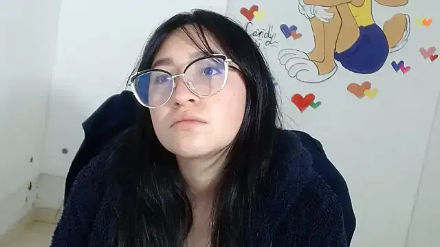 POCARI_SWEAT – webcam model profile photo Image 11