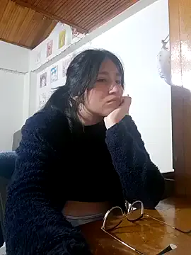 POCARI_SWEAT – webcam model profile photo Image 15