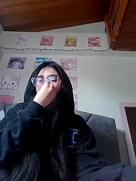 POCARI_SWEAT – webcam model profile photo Image 17