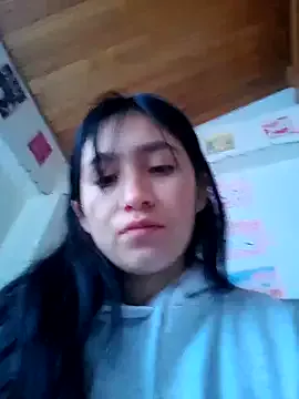 POCARI_SWEAT – webcam model profile photo Image 6