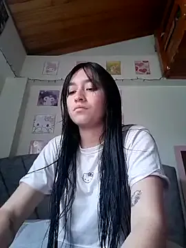 POCARI_SWEAT – webcam model profile photo Image 7