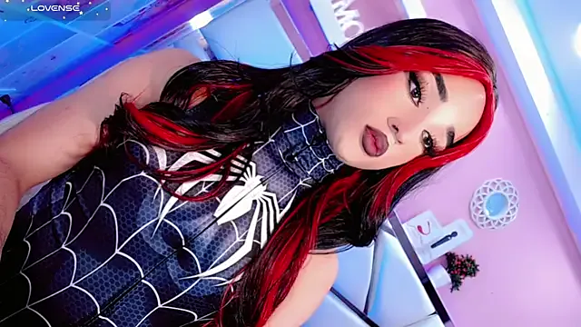 Musae – webcam model profile photo Image 18