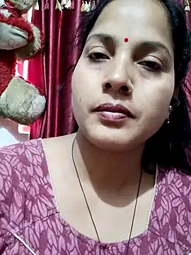 Arini_Arora Image 14