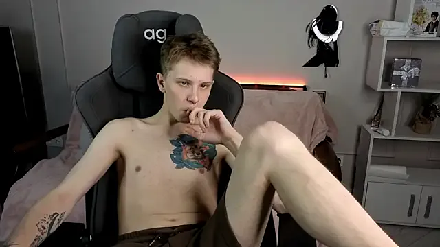 hiroada – webcam model profile photo Image 14