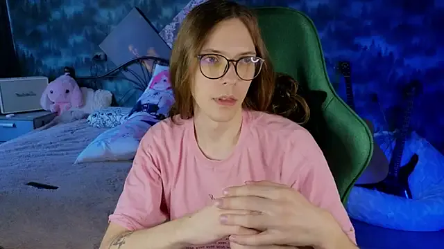 NANA_7 – webcam model profile photo Image 3