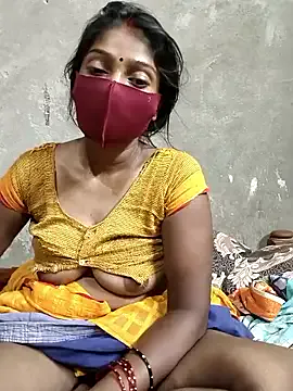 roouse – webcam model profile photo Image 10