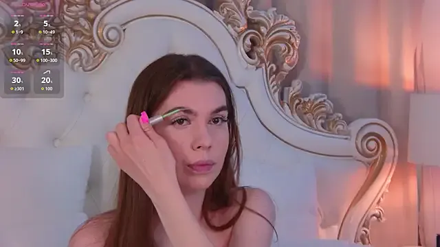 AnnaAurikas – webcam model profile photo Image 5