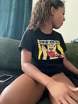 AshleyLoveee Image 17