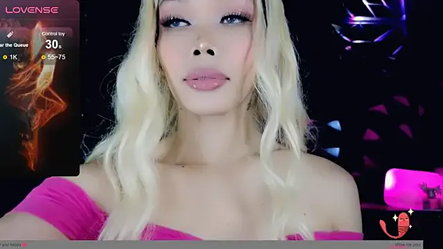 lavetax1 – webcam model profile photo Image 3