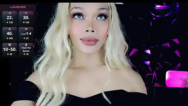 lavetax1 – webcam model profile photo Image 8