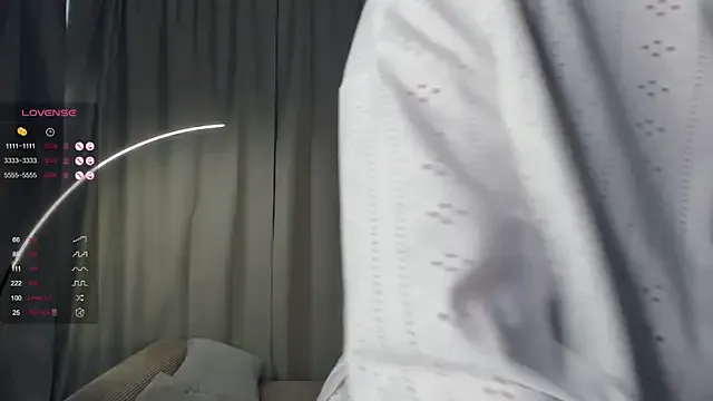 Humsafar-HDX-13 – webcam model profile photo Image 4