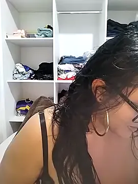 841_yayoi – webcam model profile photo Image 9