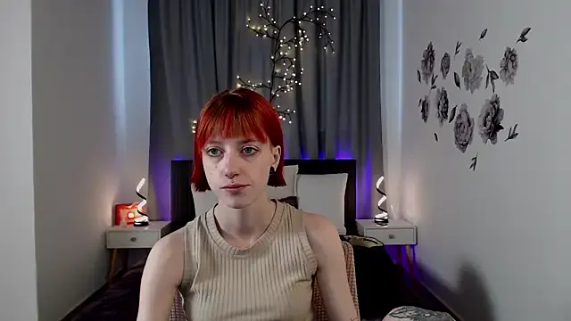 Kaila – webcam model profile photo Image 8