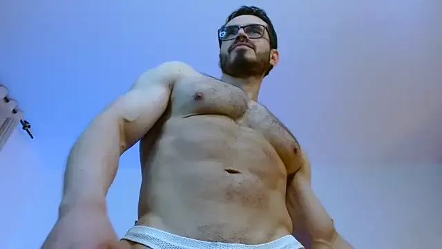 Jbear7127 – webcam model profile photo Image 9