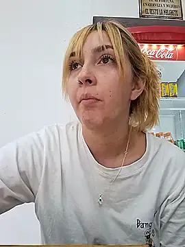 nathi_poyo – webcam model profile photo Image 9