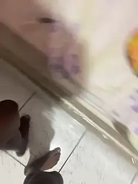 RollDolls – webcam model profile photo Image 6